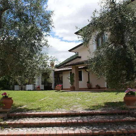 Il Bagolaro Alloggio per agriturismo *